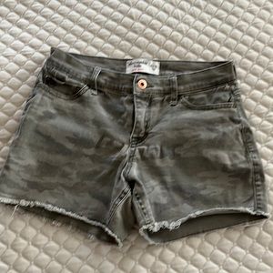 Abercrombie Kids cut off midi shorts in faded camo